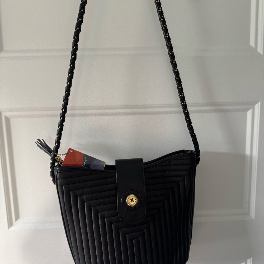 Elegant Black Quilted Crossbody Bag leather NEW